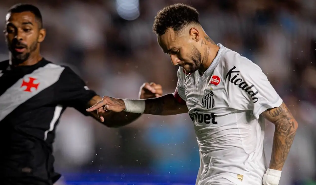 Neymar pré-convocado para o Brasil mas falha jogo do Santos que ia ter Carlo Ancelotti nas bancadas